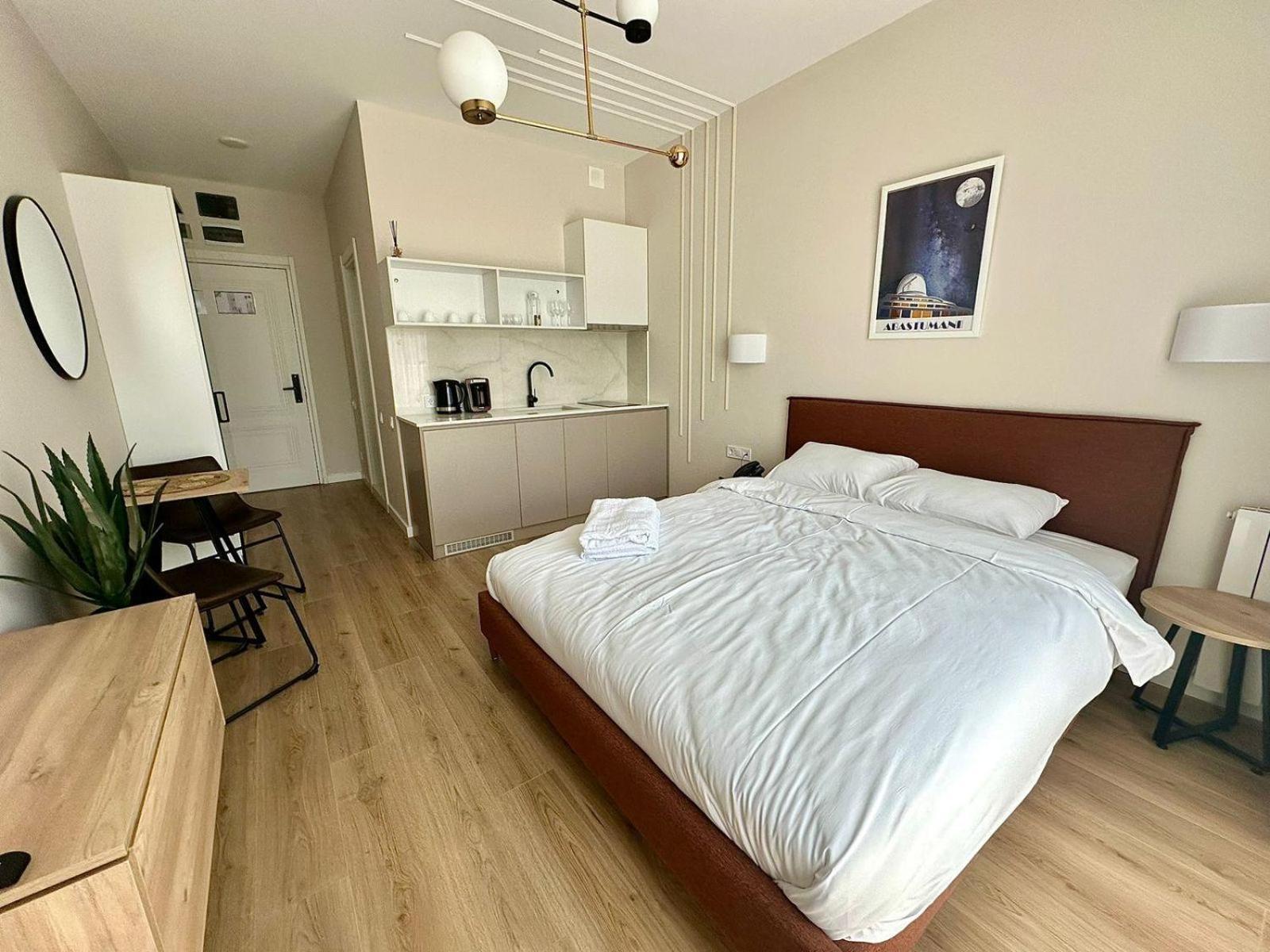 Nova Concierge Aparthotel Batumi Cameră foto